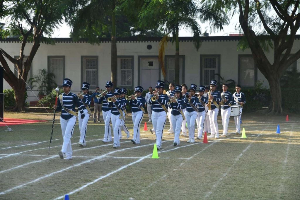 student march-past band