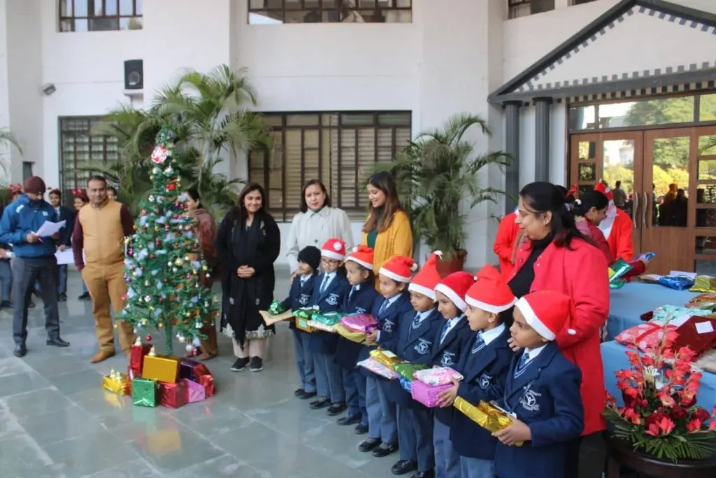 CHRISTMAS CELEBRATIONS At the Asian School